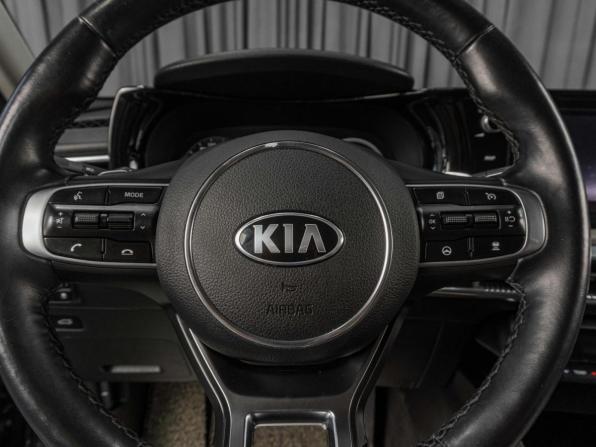 Kia K5 III с пробегом 2020 года, цена 2 349 000 рублей, 112673 км, седан, Автокод Объявления