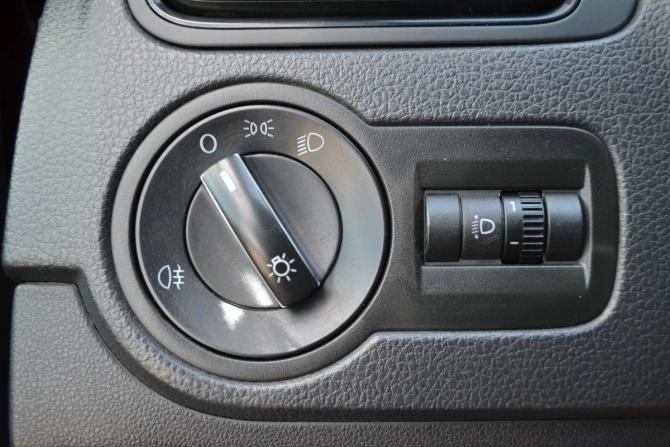 Volkswagen Polo V с пробегом 2011 года, цена 550 000 рублей, 329250 км, седан, Автокод Объявления