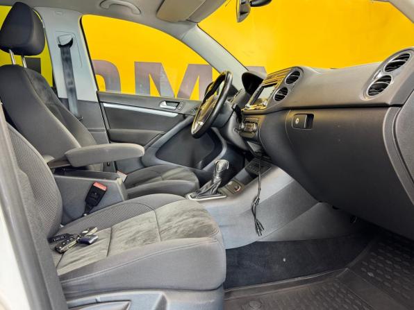Volkswagen Tiguan I Рестайлинг с пробегом 2013 года, цена 1 499 000 рублей, 176352 км, внедорожник, Автокод Объявления