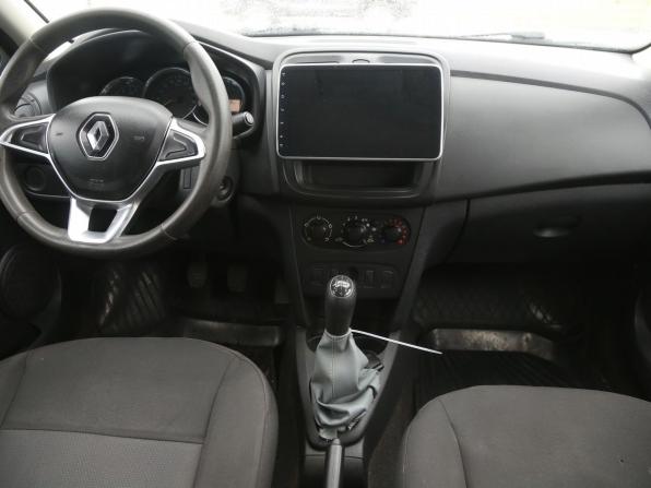 Renault Logan II Рестайлинг с пробегом 2018 года, цена 653 000 рублей, 118000 км, седан, Автокод Объявления