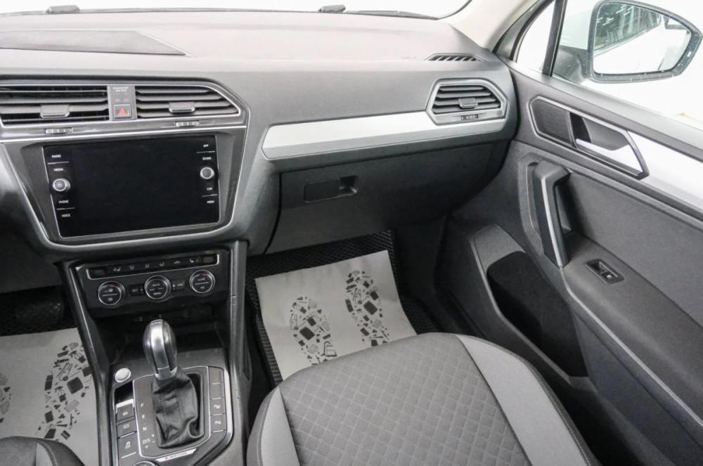 Volkswagen Tiguan I Рестайлинг Красноярск  - изображение 12