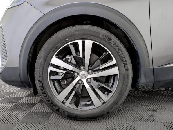 Peugeot 5008 II Рестайлинг с пробегом 2021 года, цена 3 165 000 рублей, 8200 км, внедорожник, Автокод Объявления