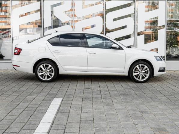 Skoda Octavia III (A7) Рестайлинг с пробегом 2017 года, цена 1 985 000 рублей, 173186 км, лифтбек, Автокод Объявления