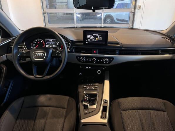 Audi A4 V (B9) с пробегом 2017 года, цена 2 040 000 рублей, 157832 км, седан, Автокод Объявления