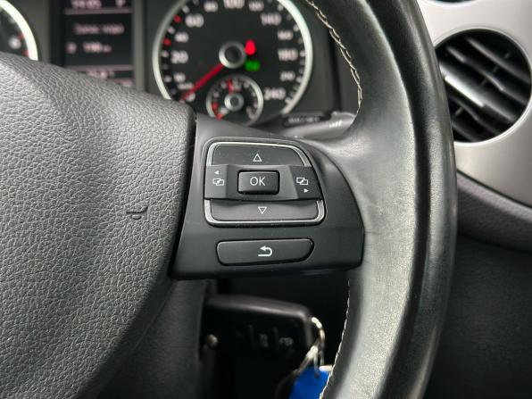 Volkswagen Tiguan I Рестайлинг с пробегом 2016 года, цена 1 390 000 рублей, 126803 км, внедорожник, Автокод Объявления