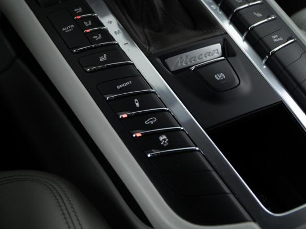 Porsche Macan I с пробегом 2015 года, цена 3 698 999 рублей, 109187 км, внедорожник, Автокод Объявления