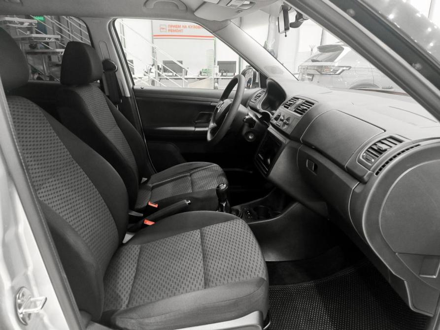 Skoda Fabia II Рестайлинг Казань  - изображение 13