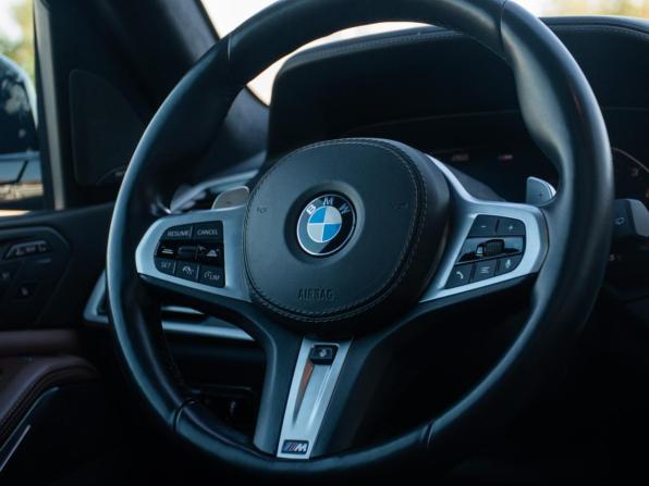 BMW X7 I (G07) с пробегом 2021 года, цена 7 598 000 рублей, 106084 км, внедорожник, Автокод Объявления