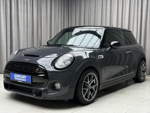 Mini Hatch III (F55/F56) с пробегом 2015 года, цена 2 069 000 рублей, 181842 км, хэтчбек, Автокод Объявления