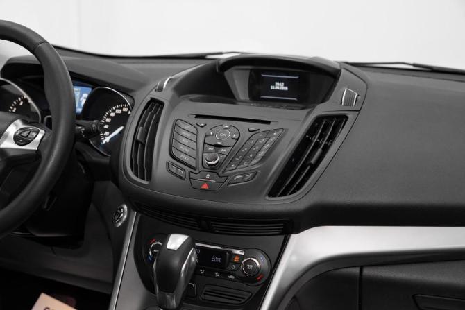 Ford Kuga II с пробегом 2016 года, цена 869 000 рублей, 106000 км, внедорожник, Автокод Объявления