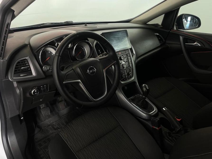 Opel Astra J Рестайлинг Воронеж  - изображение 7