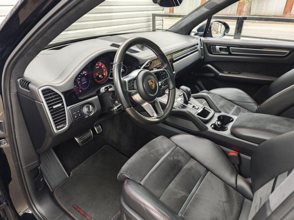 Porsche Cayenne III с пробегом 2021 года, цена 12 990 000 рублей, 48300 км, внедорожник, Автокод Объявления