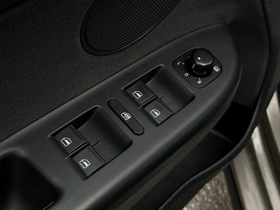 Volkswagen Golf Plus II Санкт-Петербург  - изображение 18