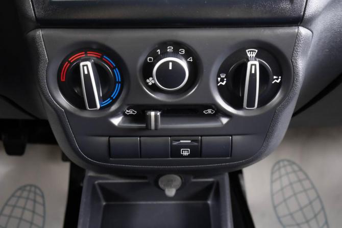 Lada (ВАЗ) Granta I Рестайлинг с пробегом 2020 года, цена 899 000 рублей, 13553 км, хэтчбек, Автокод Объявления