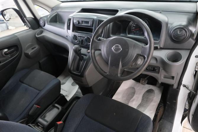 Nissan NV200 с пробегом 2011 года, цена 799 000 рублей, 260000 км, минивэн, Автокод Объявления