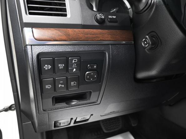Toyota Land Cruiser 200 Series Рестайлинг 2 с пробегом 2018 года, цена 6 650 000 рублей, 145058 км, внедорожник, Автокод Объявления