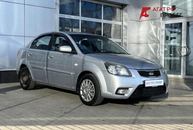 Kia Rio II Рестайлинг с пробегом 2011 года, цена 650 000 рублей, 156667 км, седан, Автокод Объявления