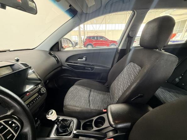 Kia Ceed I с пробегом 2008 года, цена 350 000 рублей, 556319 км, хэтчбек, Автокод Объявления