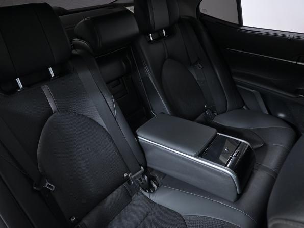 Toyota Camry VIII (XV70) Рестайлинг с пробегом 2021 года, цена 3 200 000 рублей, 160452 км, седан, Автокод Объявления