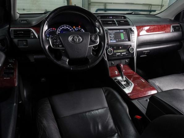Toyota Camry VII (XV50) с пробегом 2012 года, цена 1 649 000 рублей, 160172 км, седан, Автокод Объявления