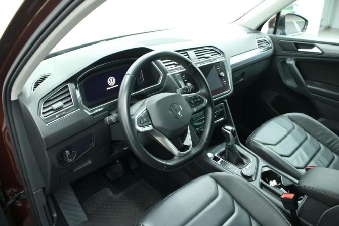 Volkswagen Tiguan II Рестайлинг с пробегом 2021 года, цена 3 200 000 рублей, 52570 км, внедорожник, Автокод Объявления