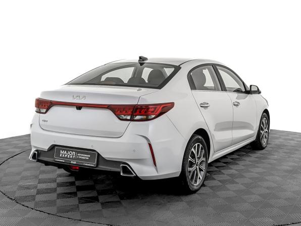 Kia Rio IV Рестайлинг с пробегом 2021 года, цена 1 650 000 рублей, 53811 км, седан, Автокод Объявления