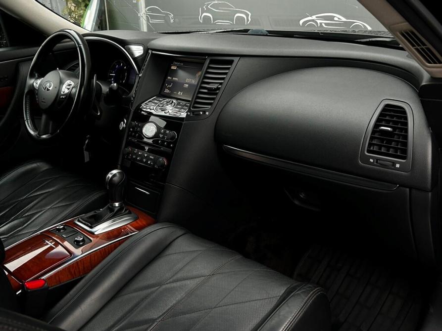 Infiniti QX70 Санкт-Петербург  - изображение 8