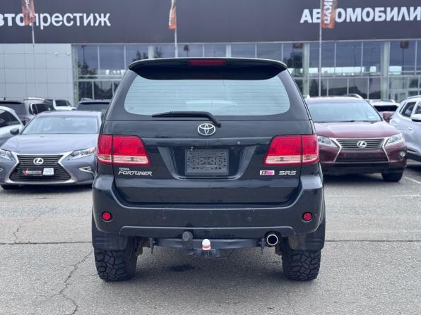 Toyota Fortuner I с пробегом 2006 года, цена 1 590 000 рублей, 304134 км, внедорожник, Автокод Объявления