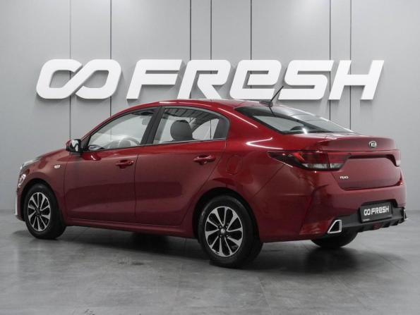 Kia Rio IV Рестайлинг с пробегом 2021 года, цена 1 799 000 рублей, 40051 км, седан, Автокод Объявления