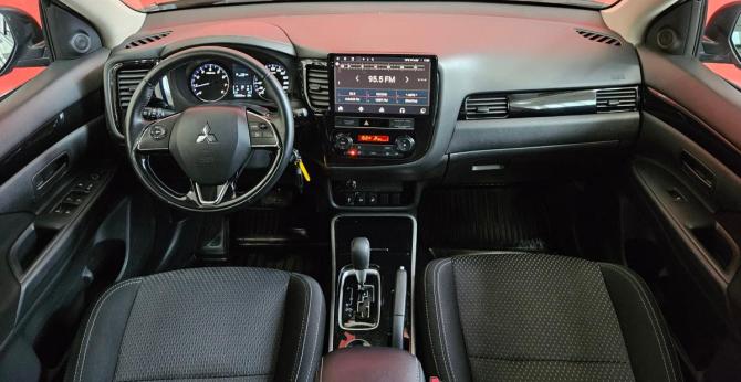 Mitsubishi Outlander III Рестайлинг 3 с пробегом 2019 года, цена 1 995 000 рублей, 135544 км, внедорожник, Автокод Объявления