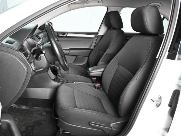 Skoda Rapid I Рестайлинг с пробегом 2019 года, цена 1 439 000 рублей, 113088 км, лифтбек, Автокод Объявления
