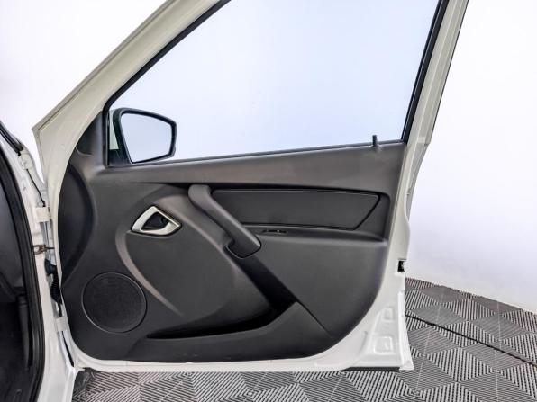 Lada (ВАЗ) Granta I Рестайлинг с пробегом 2024 года, цена 640 000 рублей, 42943 км, седан, Автокод Объявления