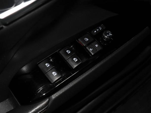 Toyota Camry VIII (XV70) с пробегом 2020 года, цена 2 800 000 рублей, 40928 км, седан, Автокод Объявления