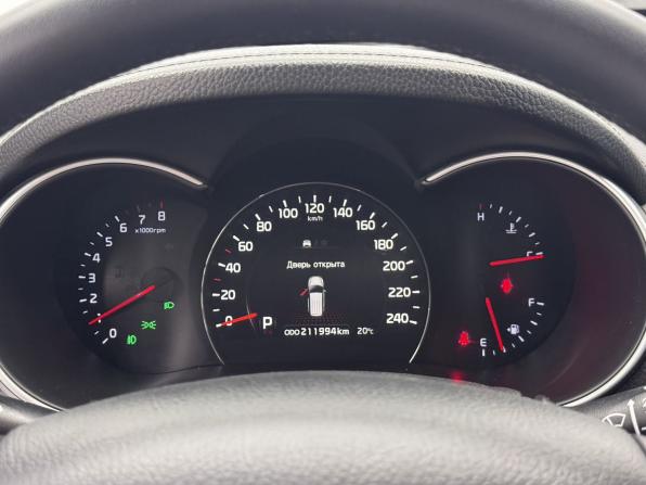 Kia Sorento II Рестайлинг с пробегом 2013 года, цена 1 440 000 рублей, 211991 км, внедорожник, Автокод Объявления