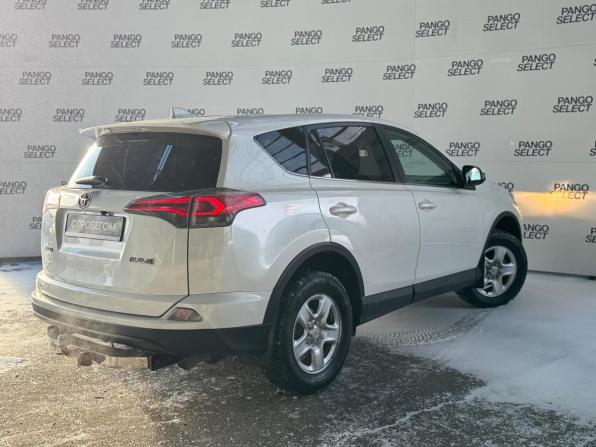 Toyota RAV4 IV (XA40) Рестайлинг с пробегом 2016 года, цена 1 789 000 рублей, 200000 км, внедорожник, Автокод Объявления