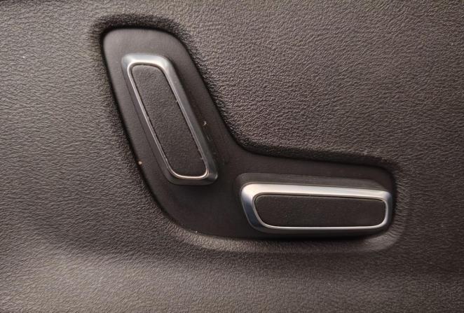 Geely Monjaro I с пробегом 2023 года, цена 3 100 000 рублей, 24345 км, внедорожник, Автокод Объявления