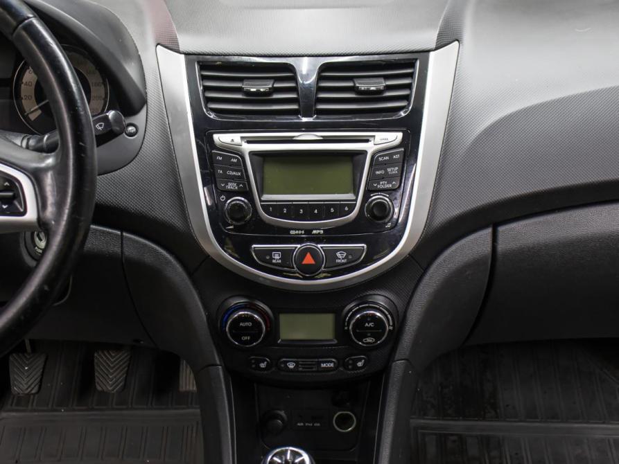 Hyundai Solaris I Москва  - изображение 15