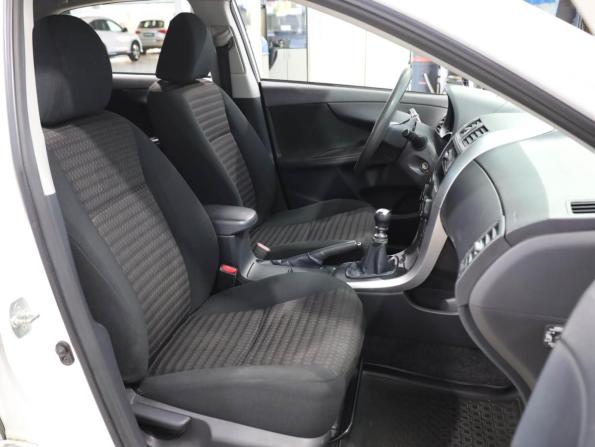 Toyota Corolla X (E140 E150) Рестайлинг с пробегом 2012 года, цена 1 069 000 рублей, 222559 км, седан, Автокод Объявления