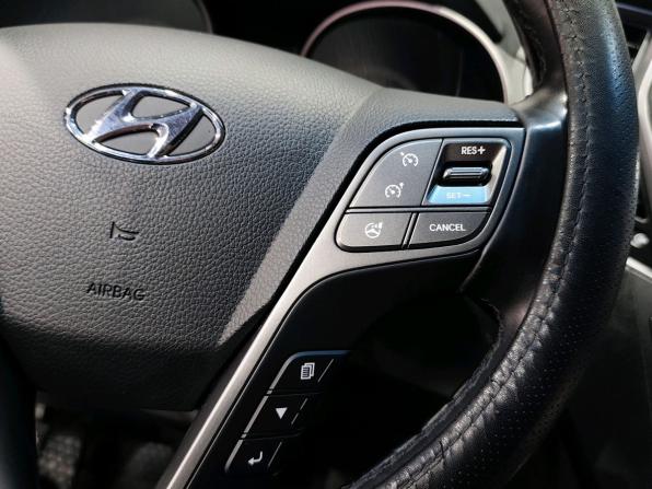Hyundai Santa Fe III с пробегом 2015 года, цена 1 730 000 рублей, 241595 км, внедорожник, Автокод Объявления