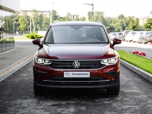Volkswagen Tiguan II Рестайлинг с пробегом 2021 года, цена 2 599 000 рублей, 87834 км, внедорожник, Автокод Объявления