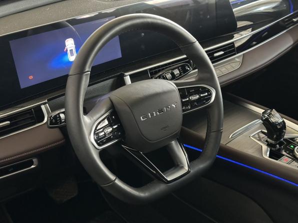 Chery Tiggo 7L I с пробегом 2024 года, цена 2 390 000 рублей, 21375 км, внедорожник, Автокод Объявления