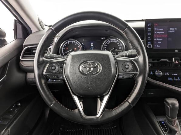 Toyota Camry VIII (XV70) Рестайлинг с пробегом 2021 года, цена 3 400 000 рублей, 99478 км, седан, Автокод Объявления
