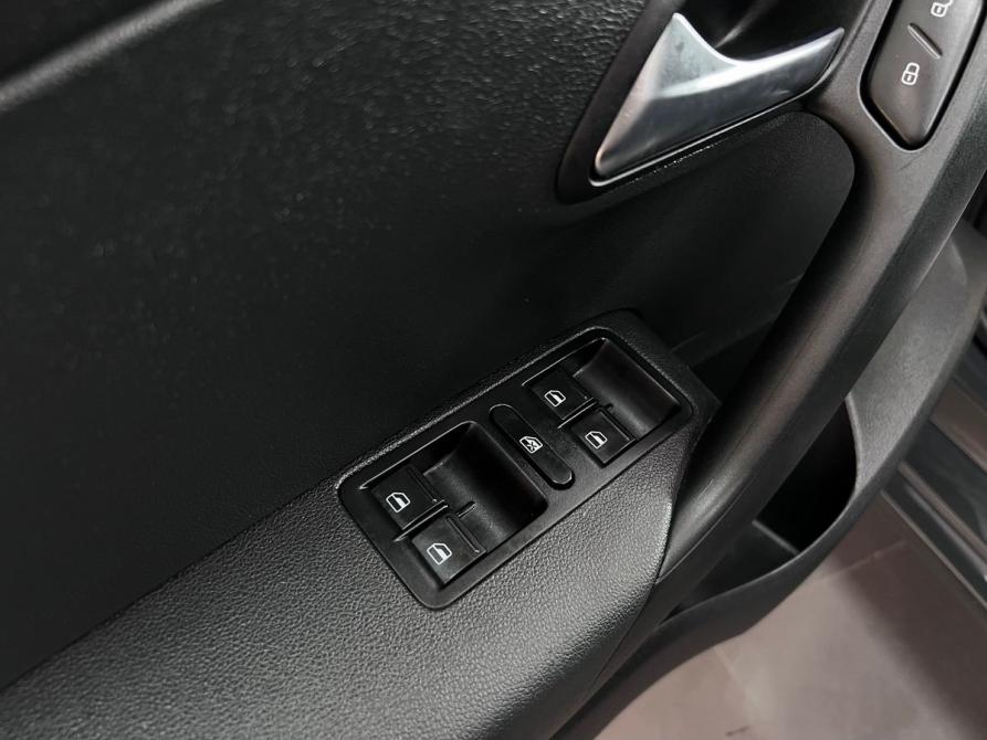 Volkswagen Polo V Рестайлинг Тверь  - изображение 14