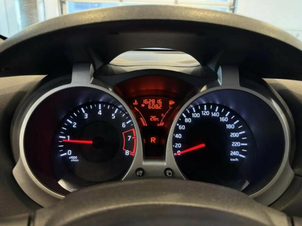 Nissan Juke I с пробегом 2011 года, цена 860 000 рублей, 162810 км, внедорожник, Автокод Объявления