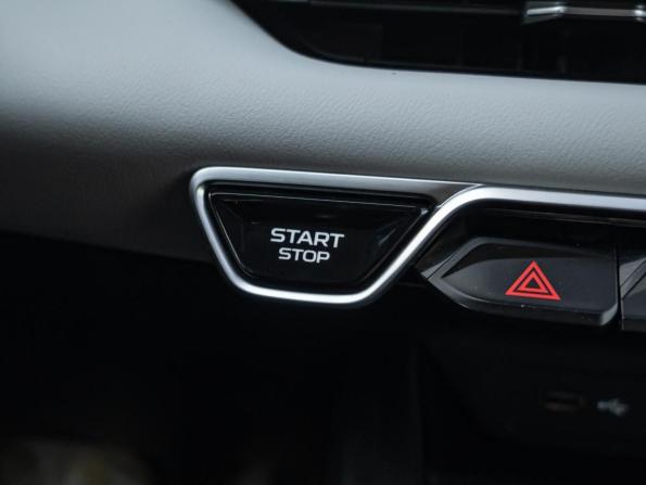 Geely Coolray I Рестайлинг с пробегом 2023 года, цена 1 990 000 рублей, 14132 км, внедорожник, Автокод Объявления