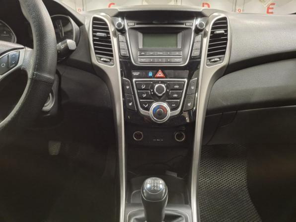 Hyundai i30 II с пробегом 2014 года, цена 909 000 рублей, 177782 км, хэтчбек, Автокод Объявления