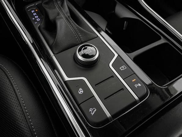 Kia Sorento IV с пробегом 2020 года, цена 3 099 000 рублей, 111421 км, внедорожник, Автокод Объявления