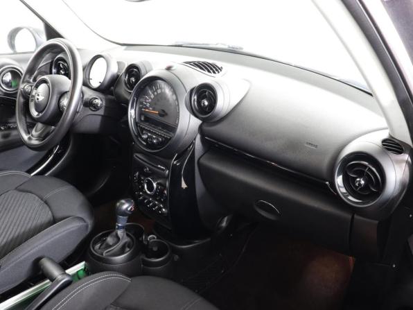 Mini Countryman I с пробегом 2016 года, цена 1 649 000 рублей, 147345 км, внедорожник, Автокод Объявления