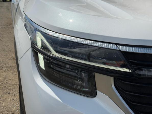 Kia Seltos I Рестайлинг с пробегом 2023 года, цена 2 150 000 рублей, 23500 км, внедорожник, Автокод Объявления