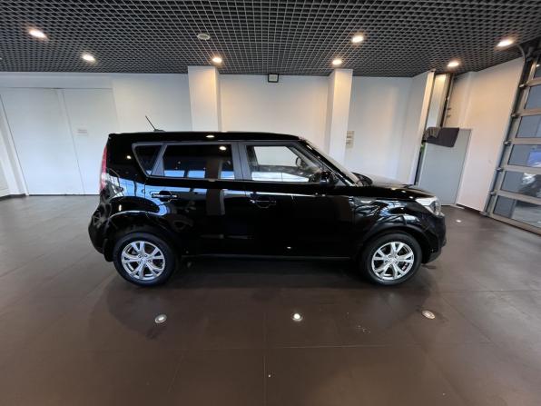 Kia Soul II Рестайлинг с пробегом 2018 года, цена 1 450 000 рублей, 81643 км, хэтчбек, Автокод Объявления